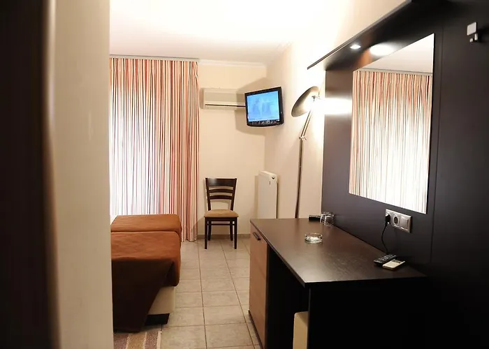 Kaiafas 3* Захаро