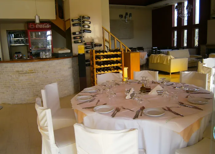 Kaiafas Aparthotel