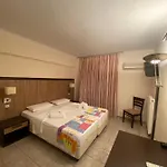 Kaiafas Lejlighedshotel Zacharo