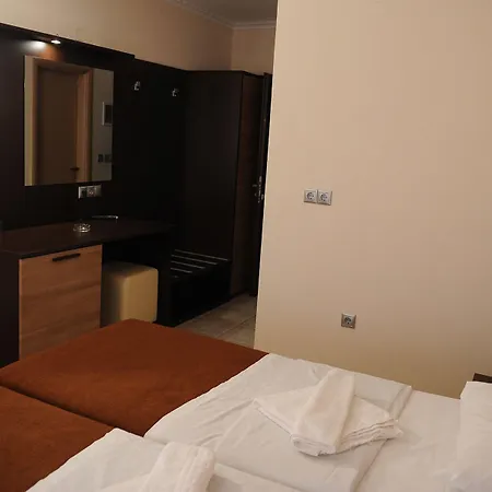 Kaiafas Aparthotel