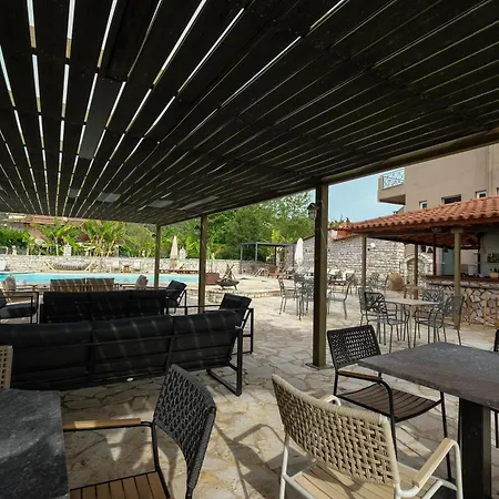 Aparthotel Kaiafas 3*