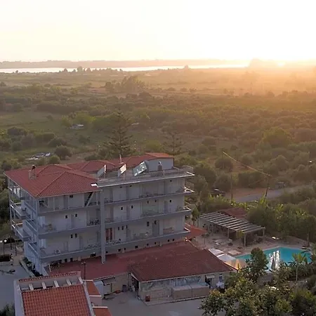 Kaiafas Lejlighedshotel