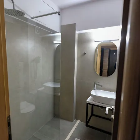 Kaiafas Lejlighedshotel 3*
