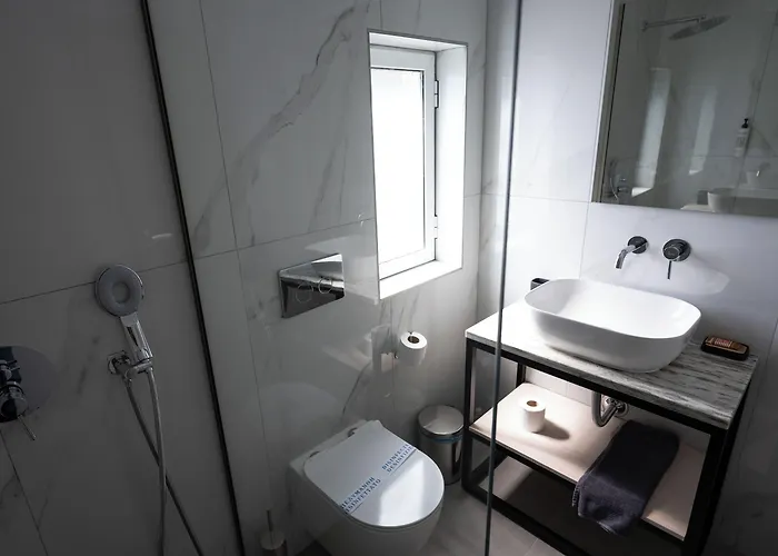 凯法司湖酒店 3*